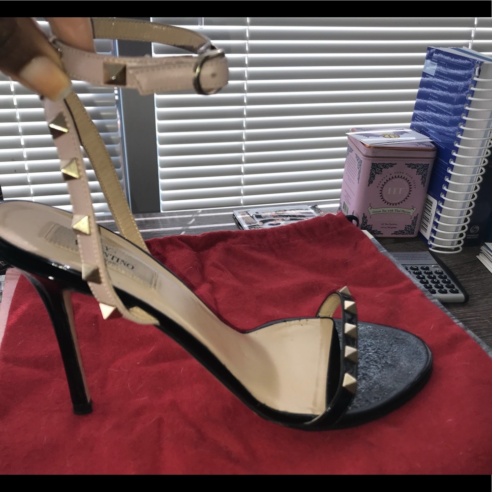 Sz 41 Valentino Rockstud strap sandals